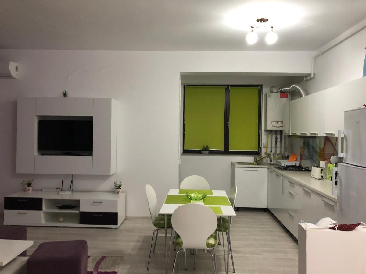 Ferienwohnung Purple Sun Năvodari Exterior foto
